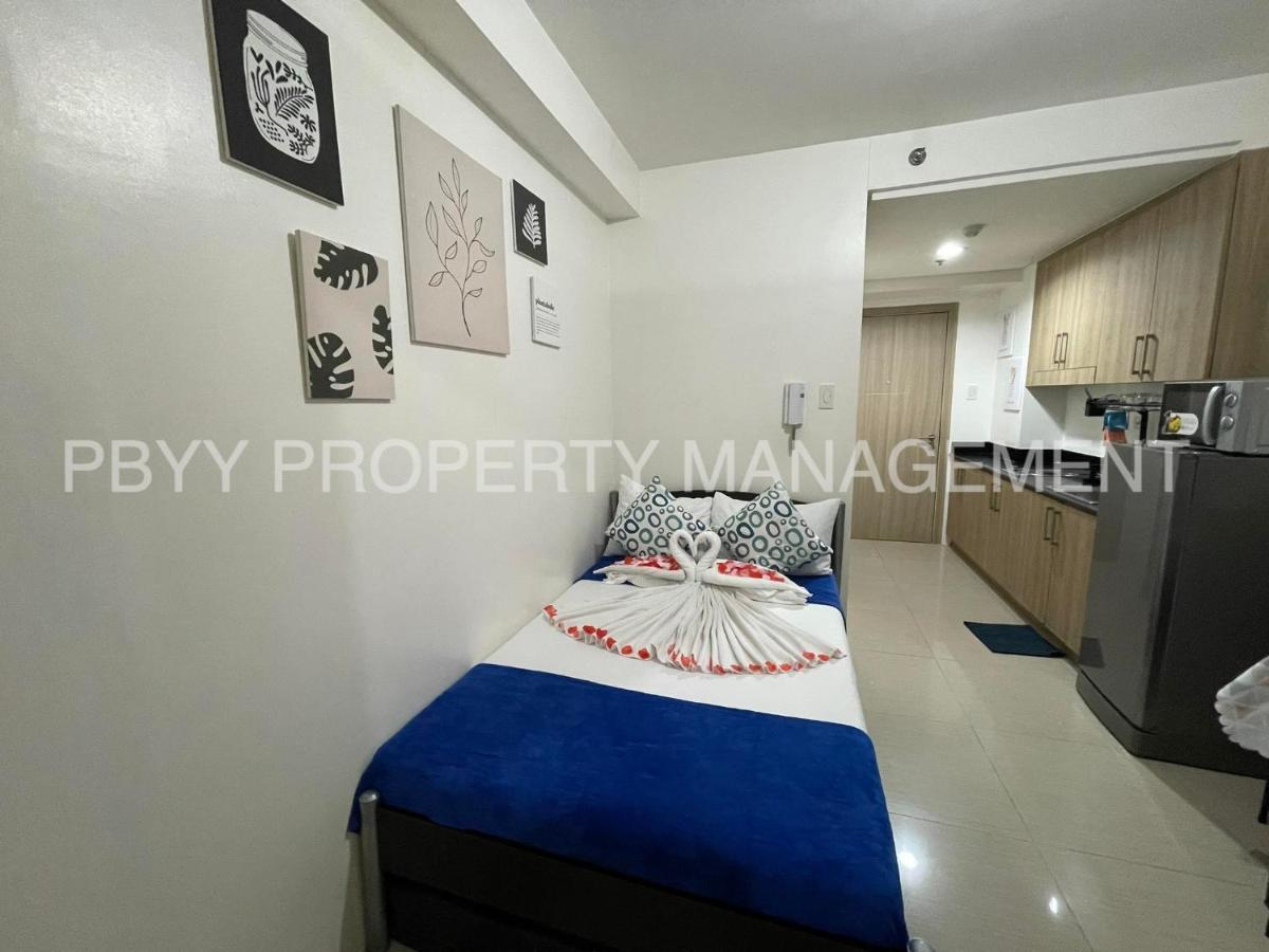 At Shore Residences, Mall Of Asia Complex By Pbyy Aparthotel