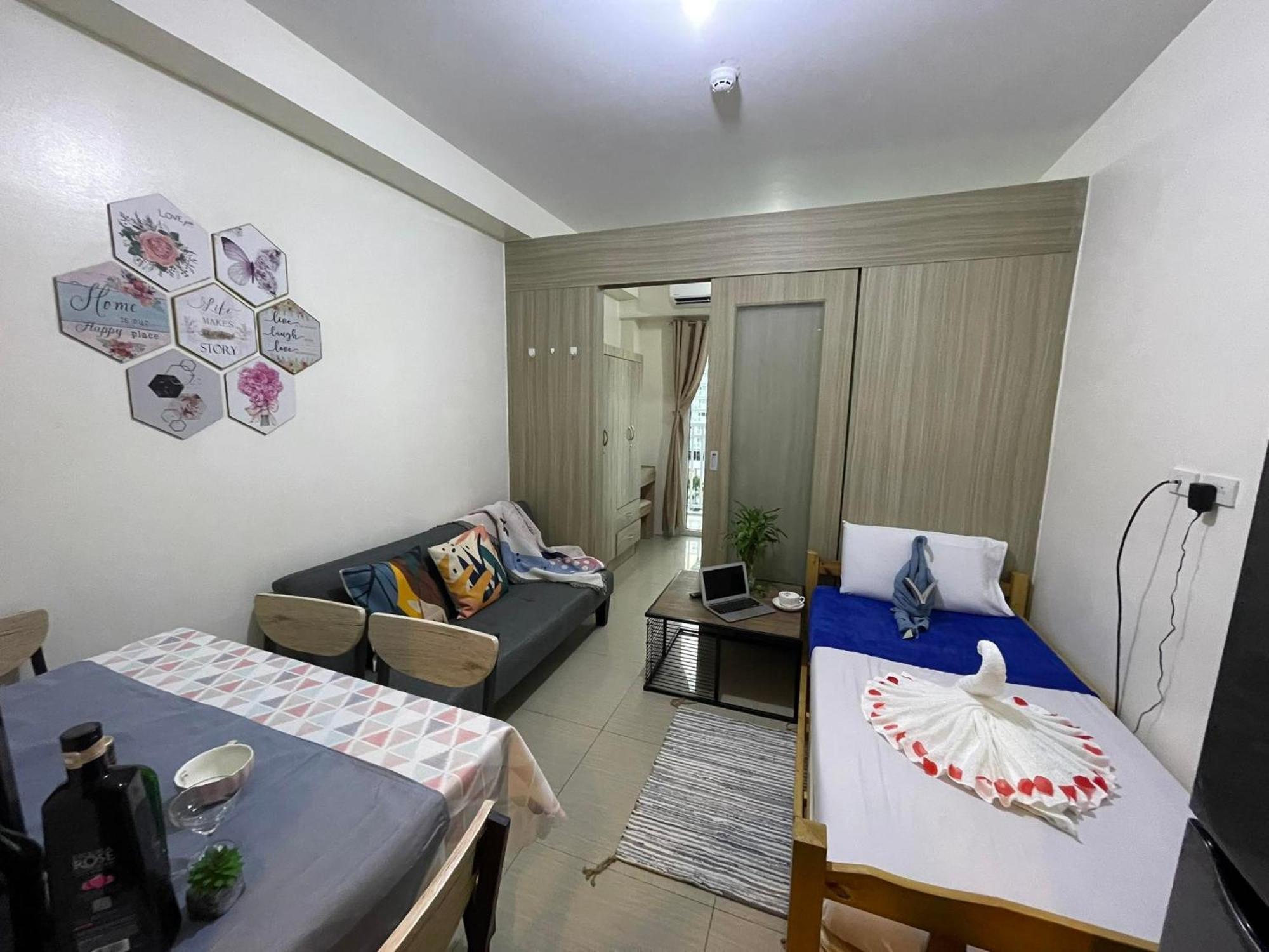 Aparthotel At Shore Residences, Mall Of Asia Complex By Pbyy